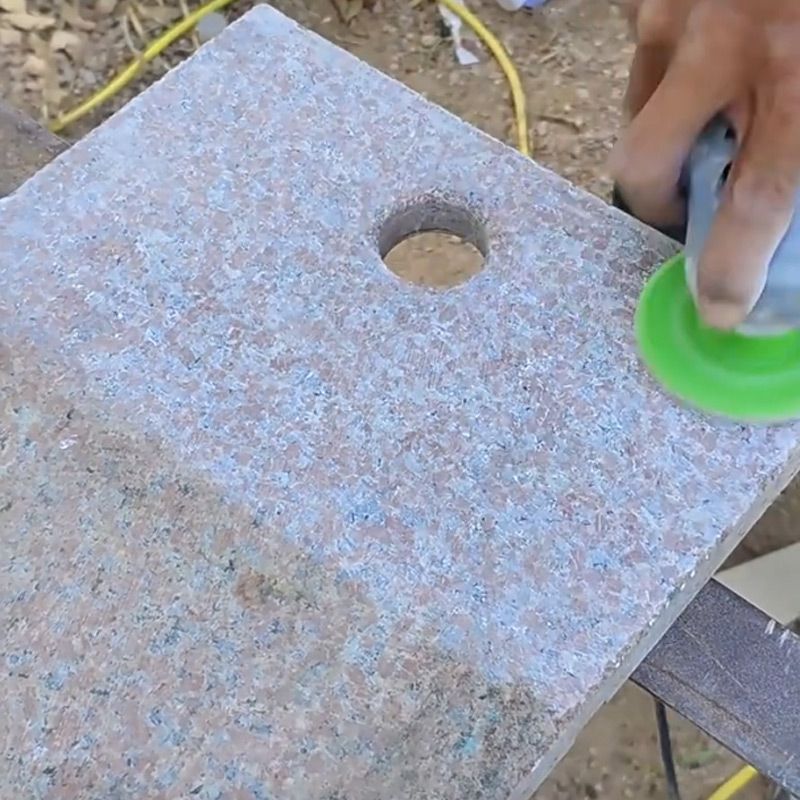 Disque abrasif diamanté pour l'ébarbage et le polissage des carreaux